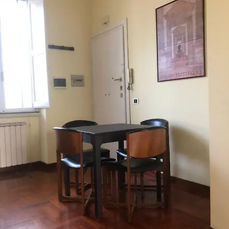 Apartament The Other Side